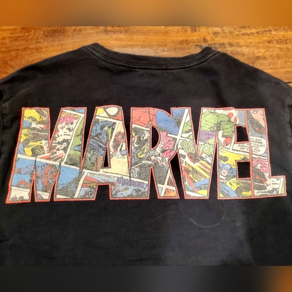 GAP Other - Men's Graphic Marvel Shirt by Gap Size Medium with front pocket